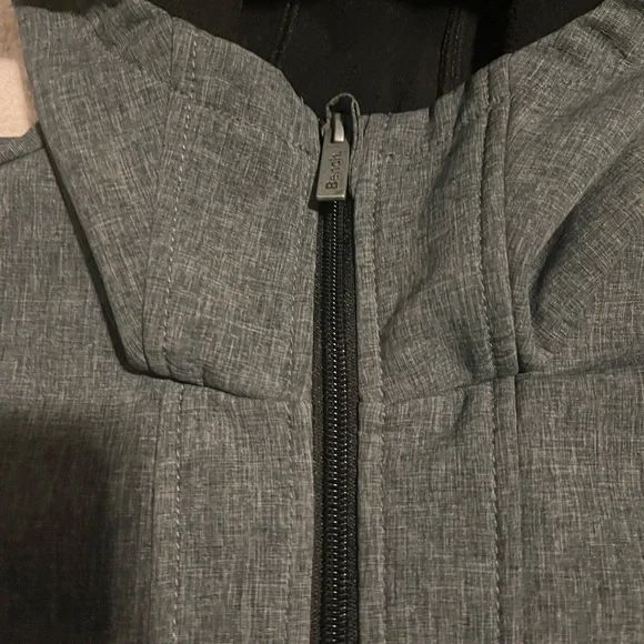 Bench Jacket - Picture 5 of 9